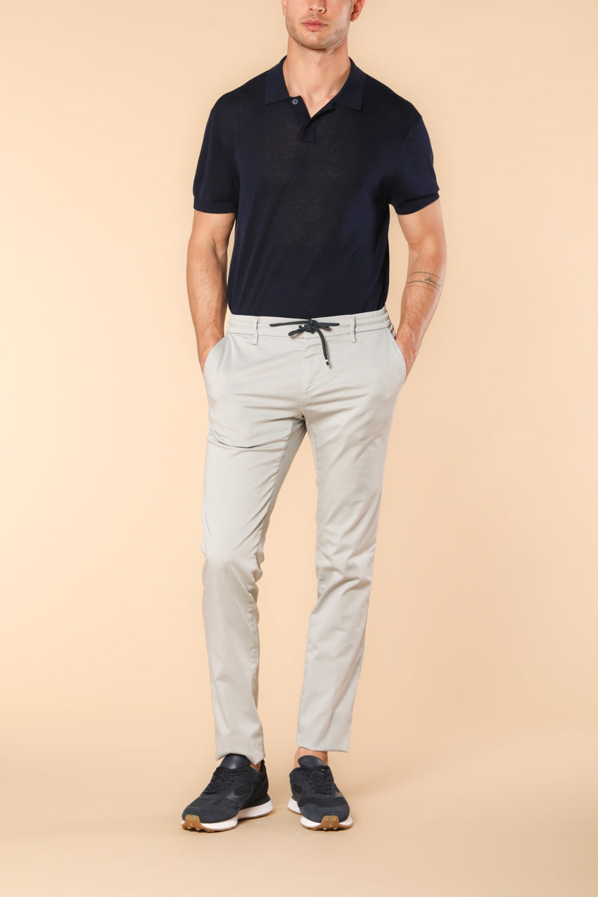 Milano Jogger Travel Herren Chino Jogger aus technischem Satin Travel Stretch Extra Slim