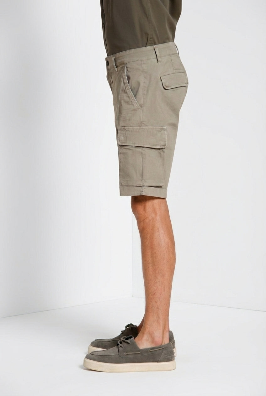 Chile Herren Cargo Bermuda aus Stretch-Satin slim fit ①