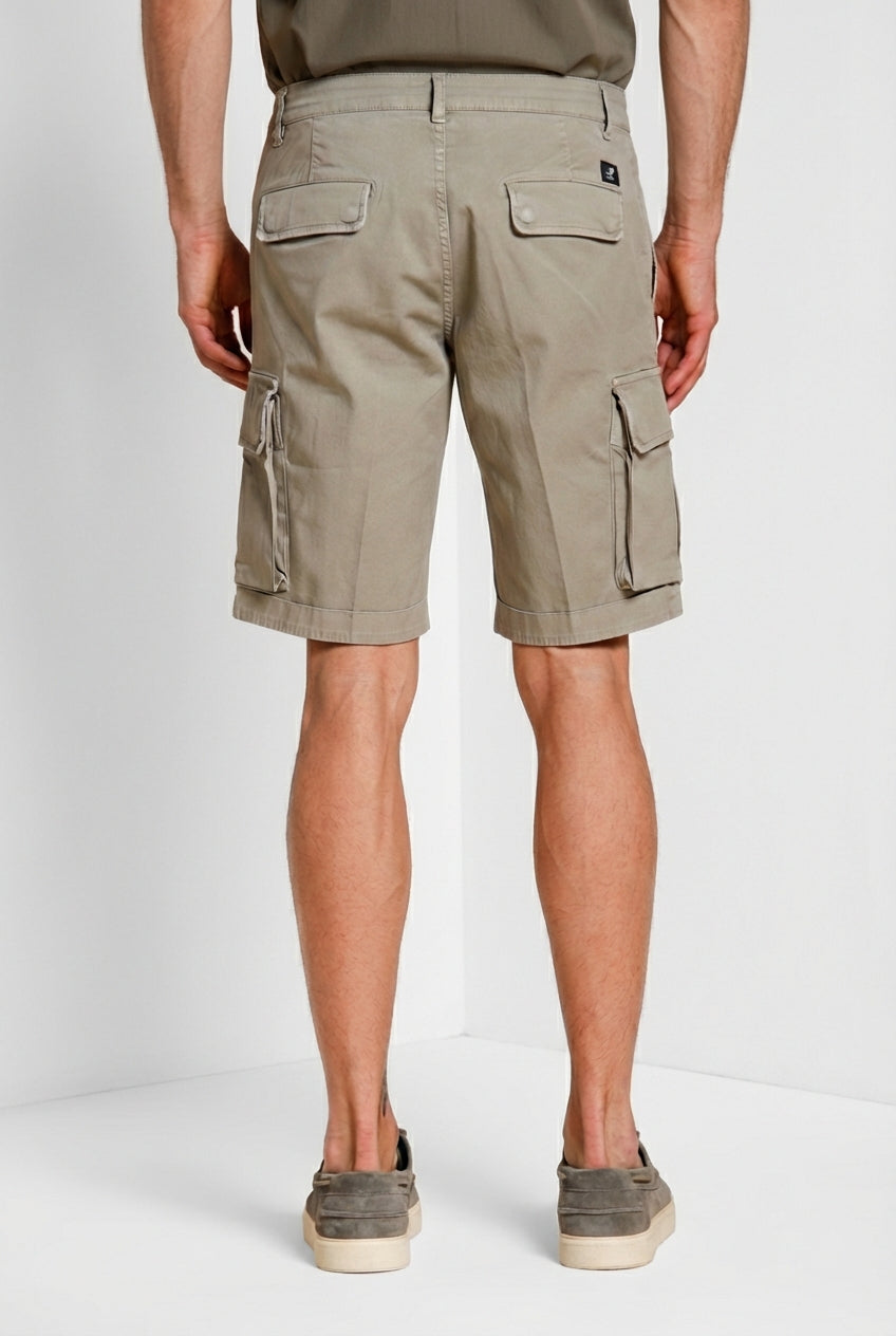 Chile Herren Cargo Bermuda aus Stretch-Satin slim fit ①