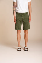 Chile Bermuda Cargo Herren aus Stretch Satin slim fit ①