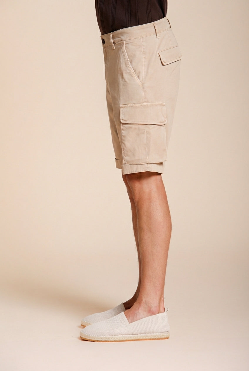 Chile Bermuda Cargo Herren aus Stretch-Satin slim fit ①