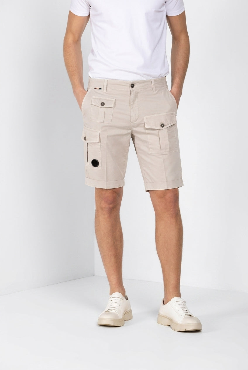 George Coolpocket Bermuda Cargo Herren aus Stretch-Gabardine Logo Edition carrot fit ①