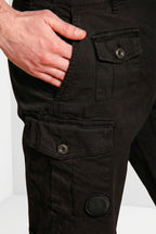 George Coolpocket Herren-Cargo-Bermuda aus Stretch-Satin logo edition Carrot Fit ①