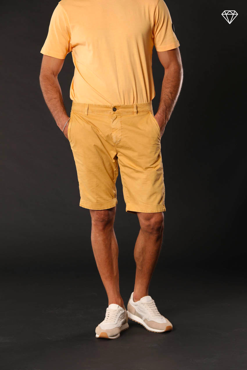 John Coolkhinos bermuda chino uomo in cotone pima logo edition carrot fit ①