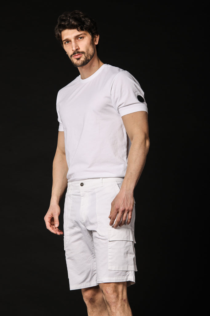 Bild 2 ein Mason's Herren-T-Shirts, Modell Tom MM, in Weiß und mit regular Passform
