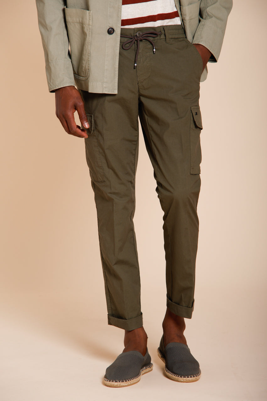 Chile Jogger pantalone cargo uomo in tela paracadute lyocell e cotone extra slim fit