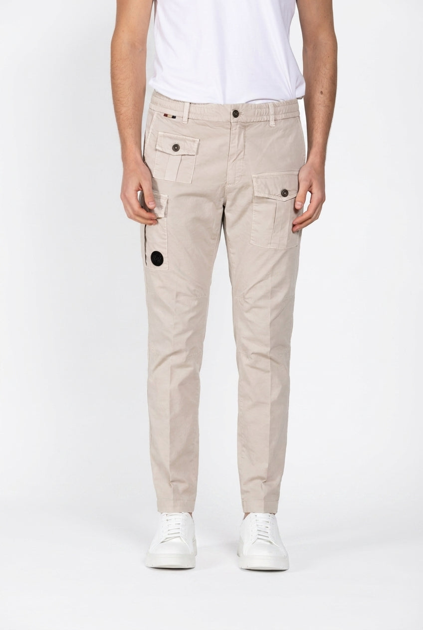 George Coolpocket Hose Cargo Jogger Herren aus Stretch-Gabardine Logo Edition carrot fit ①