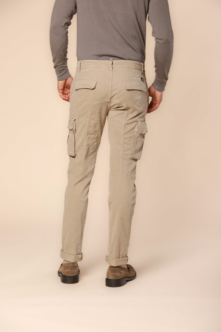 Chile Herren Cargohose aus Gabardine extra slim Fit ①