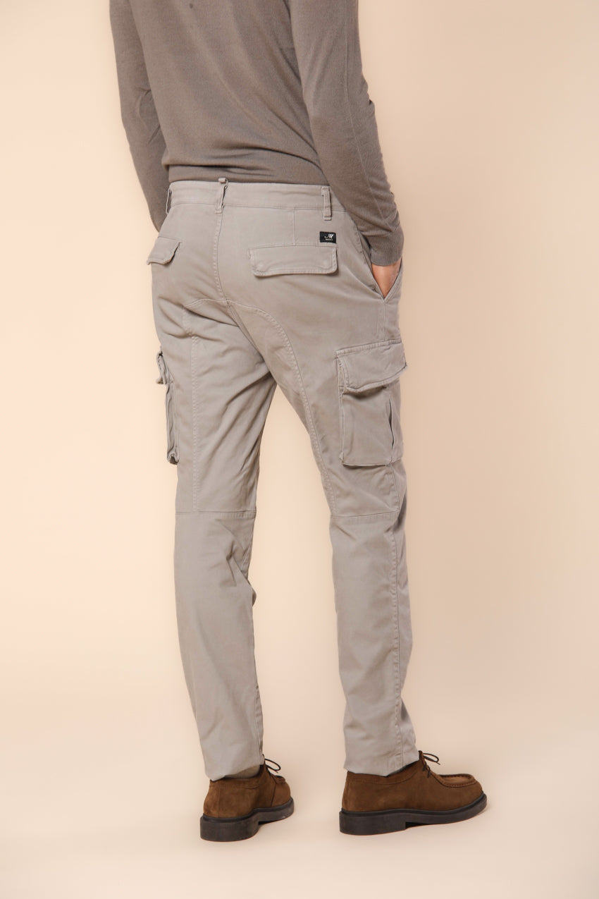 Chile Herren Cargohose aus Gabardine extra slim Fit ①