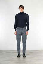 Chile Cargo-Hose Herren aus Stretch-Gabardine, Extra Slim Fit ①