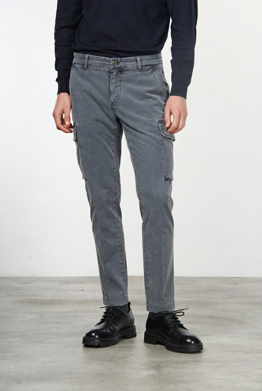 Chile Cargo-Hose Herren aus Stretch-Gabardine, Extra Slim Fit ①