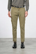 Chile Cargohose für Herren aus Stretch-Gabardine, Extra Slim Fit ①