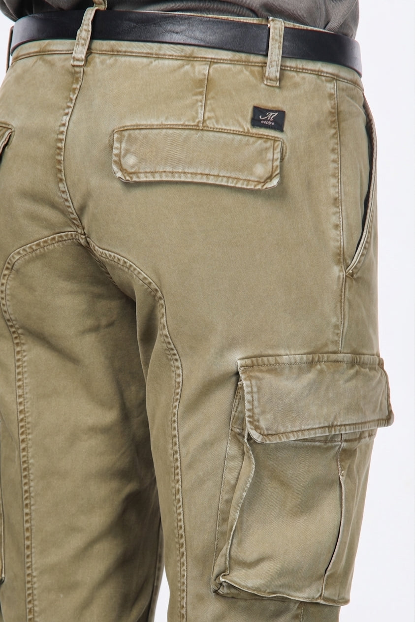 Chile Cargohose für Herren aus Stretch-Gabardine, Extra Slim Fit ①