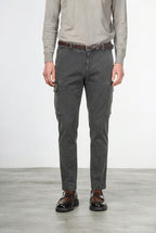 Chile Herren-Cargohose aus Stretch-Gabardine Extra Slim Fit ①