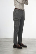 Chile Herren-Cargohose aus Stretch-Gabardine Extra Slim Fit ①