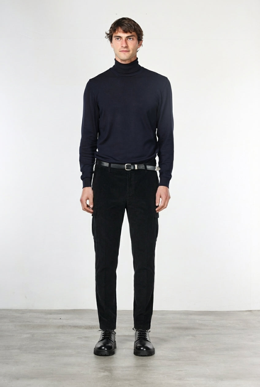 Chile Herren-Cargohose aus 500-Rippen-Samt mit extra slim fit ①