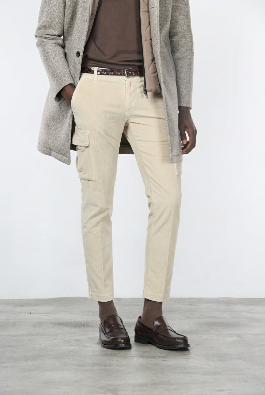 Chile Cordhose Herren in 500-Rippen-Cord, Extra Slim Fit ①