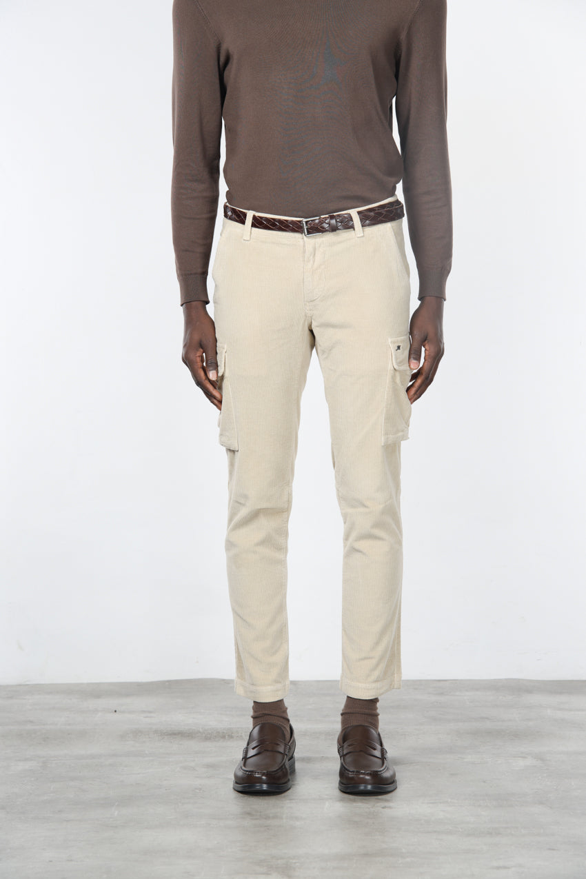 Chile Cordhose Herren in 500-Rippen-Cord, Extra Slim Fit ①
