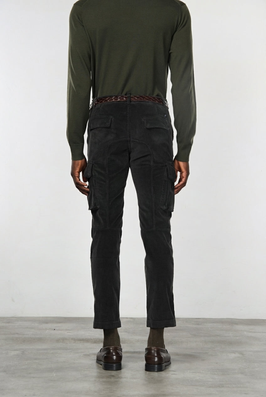 Chile Herren-Cargohose aus 500-Rippen-Samt mit extra slim fit ①
