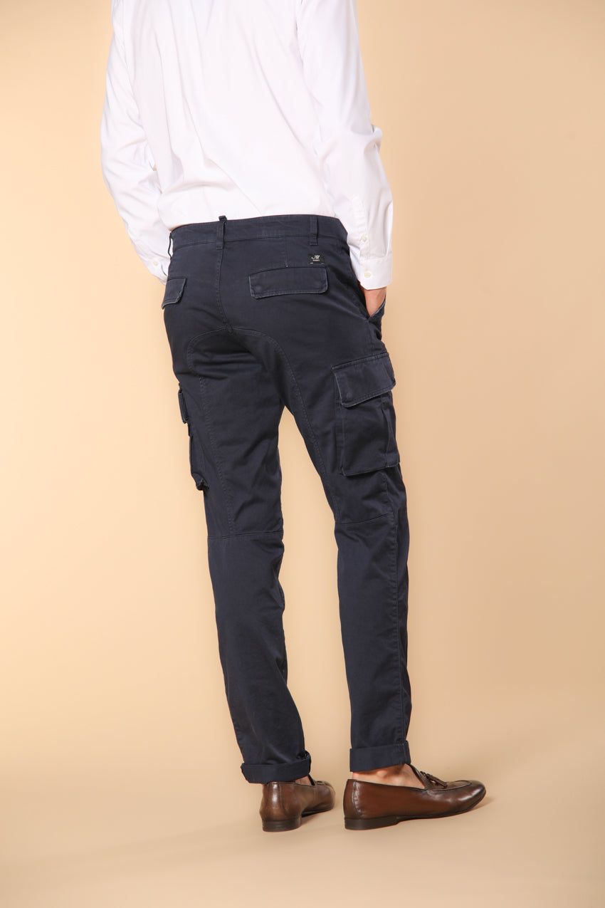 Chile Herren Cargo-Hose in Stretch-Satin Extra Slim Fit ①