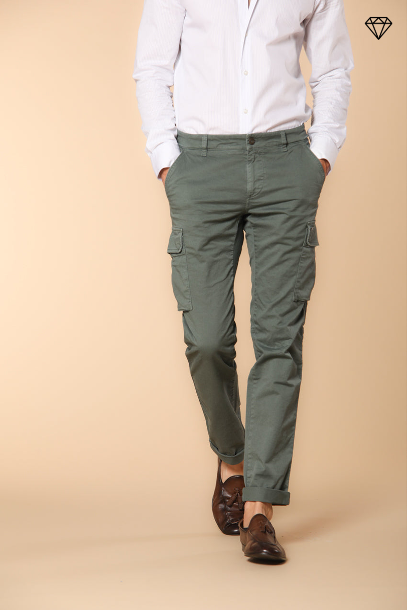 Chile Herren Cargo-Hose in Stretch-Satin Extra Slim Fit ①