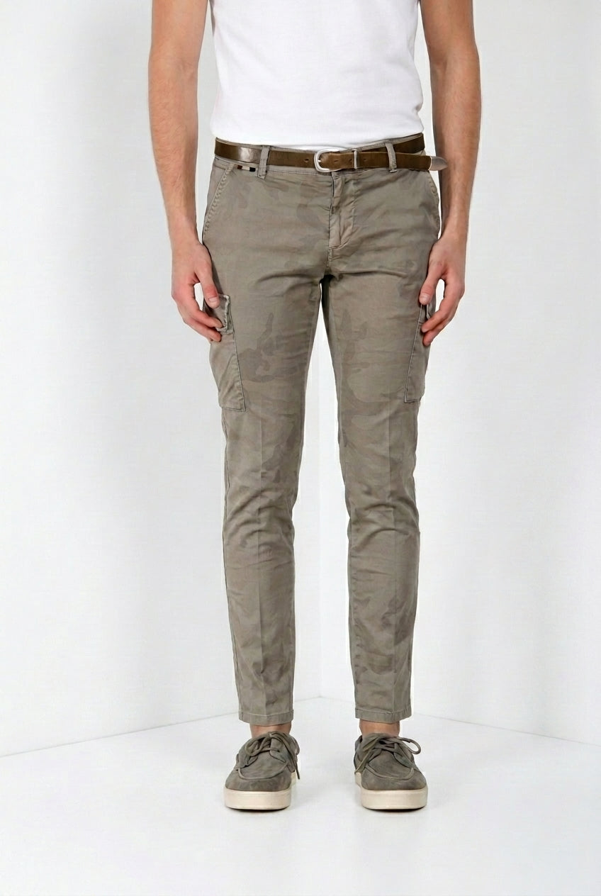 Chile Hose Cargo Herren aus Twill Camouflage-Print extra slim fit ①