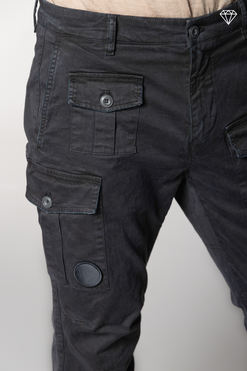 George Coolpocket Herren-Cargohose aus Gabardine logo edition carrot fit ①