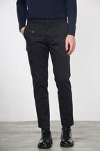 George Coolpocket Herren-Cargohose in carrot Fit ①