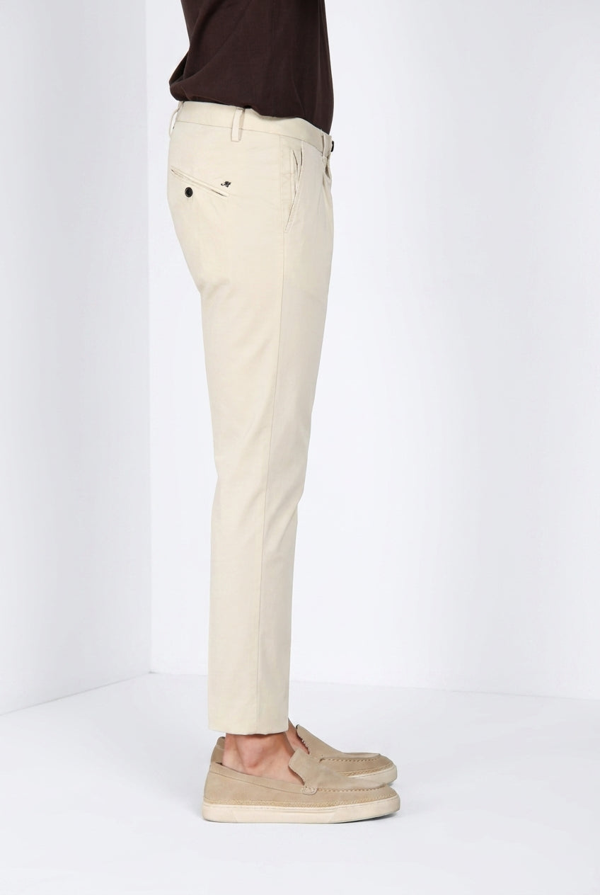 Osaka 1 Pince pantalone chino uomo in gabardina stretch carrot fit