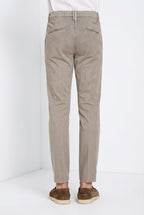 Osaka 1 Pince Delamere Hose Chino Herren aus Stretch-Gabardine carrot fit