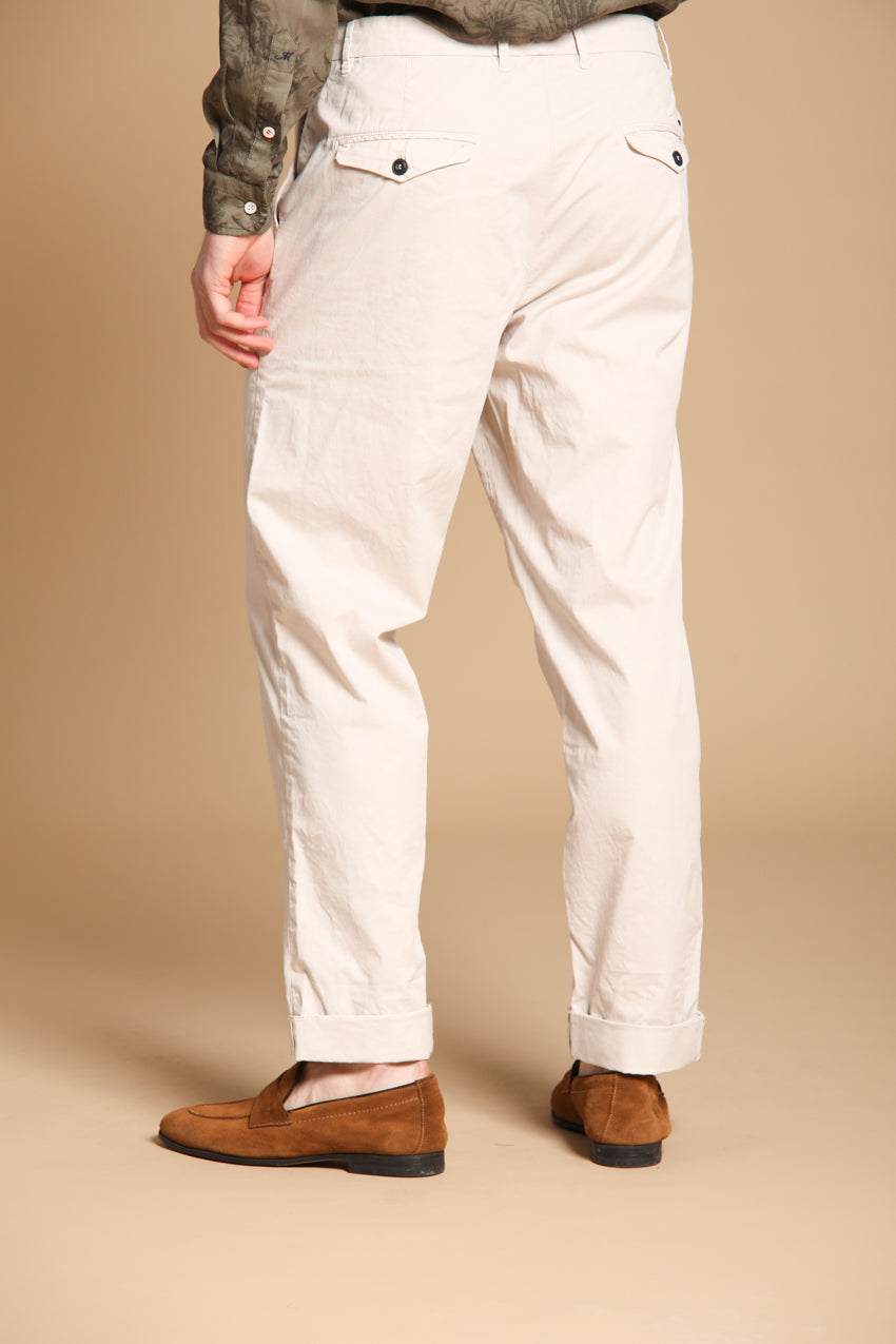 Chinos 22 pantalone chino uomo in cotone pima leggero stretch relaxed fit