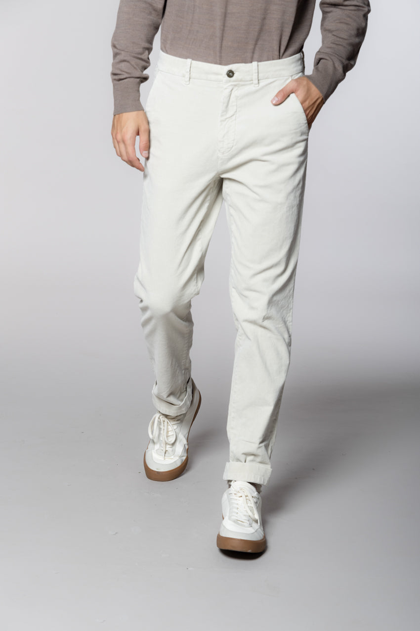 Chinos Herren-Chinohose aus 1000-Rippen-Samt relaxed fit
