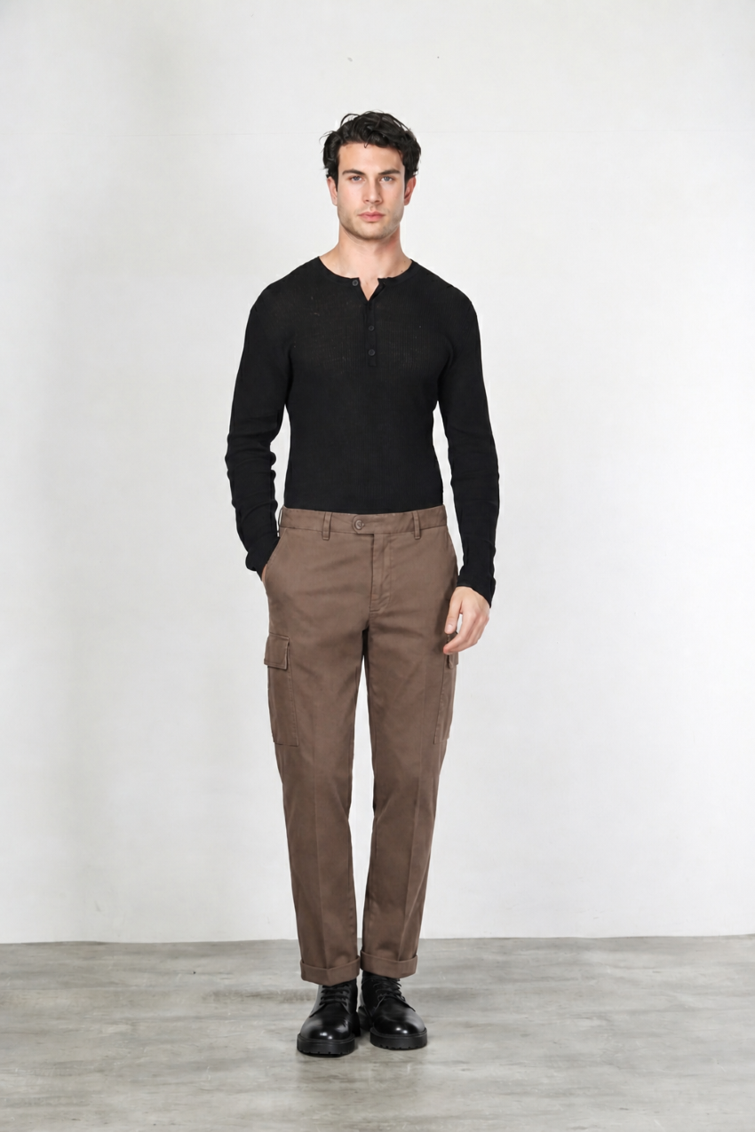 Chile Herren-Cargohose aus Gabardine mit carrot fit