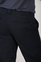 Madison M74 pantalone chino uomo in twill leggero stretch carrot fit