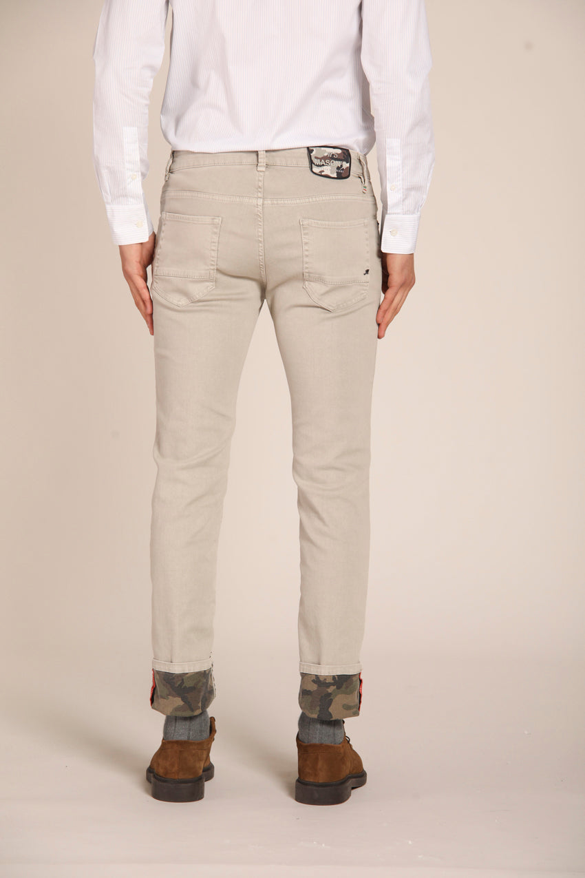 immagine 6 di pantalone chino uomo modello Harris in grigio, camouflage interno, fit slim di Mason's