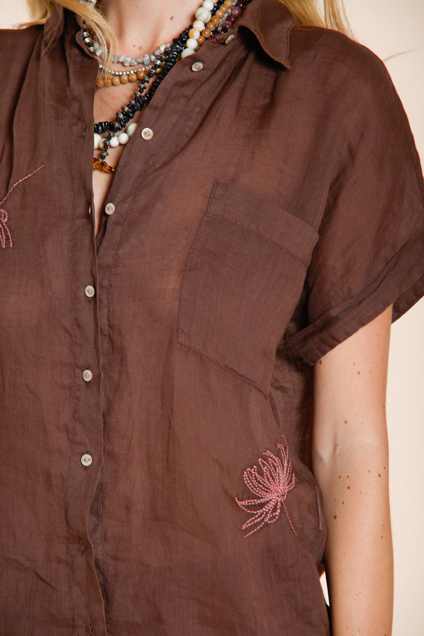 Livia Hemd Damen kurzärmlig aus Ramie Blumenstickerei