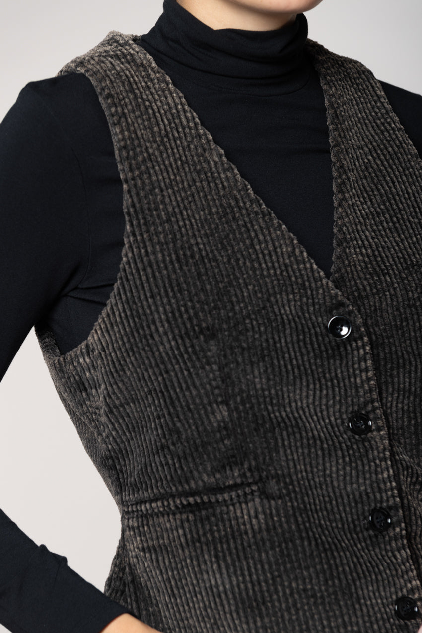 Ellen Damenweste aus Breitcord