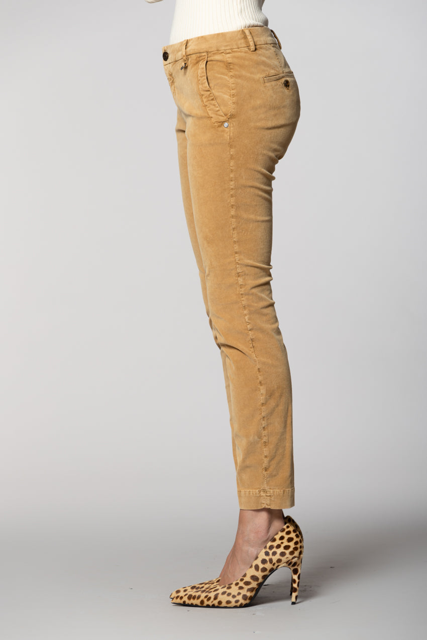 Jaqueline Archivio pantaloni chino donna in velluto 1000 righe slim fit