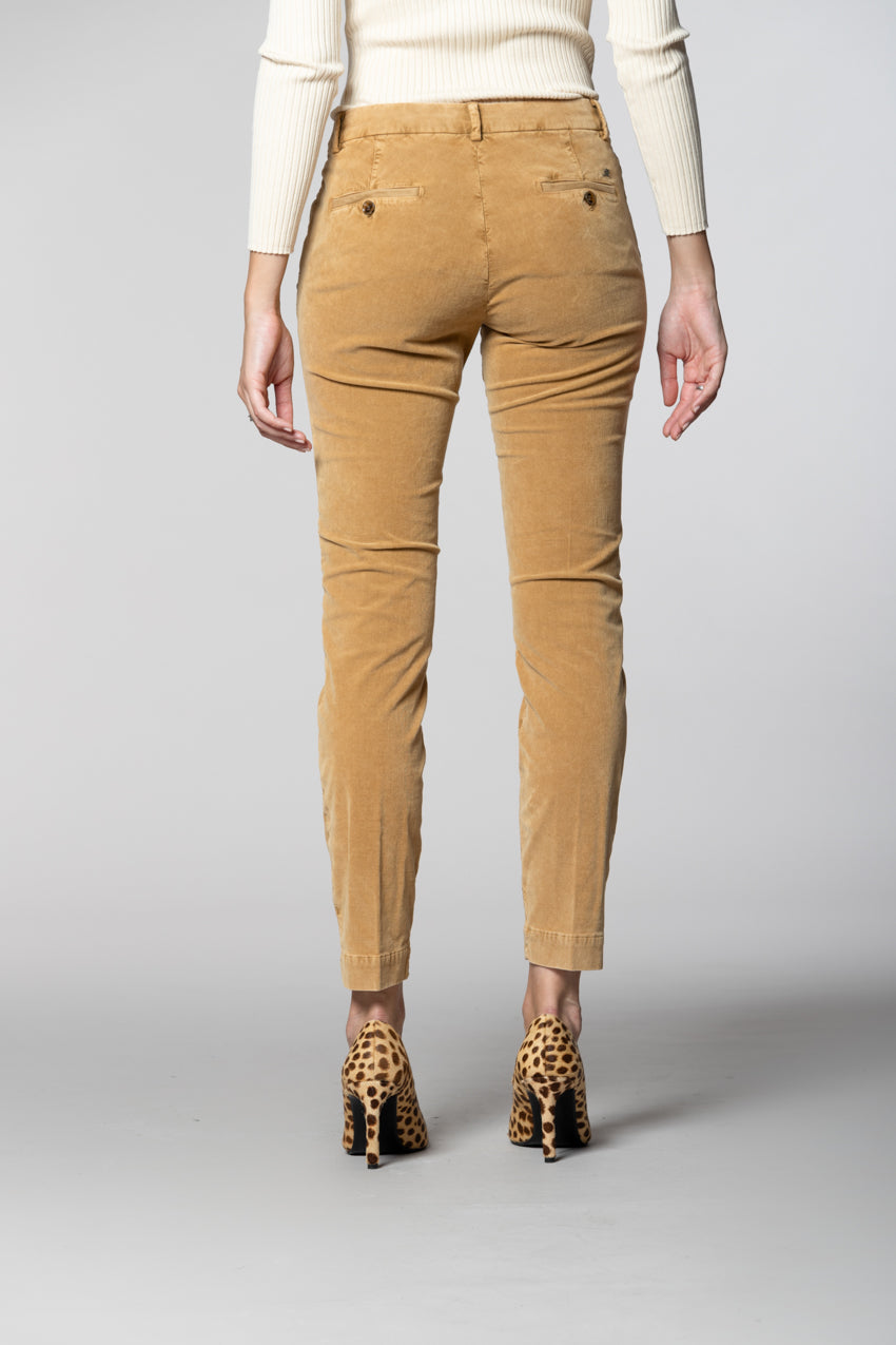 Jaqueline Archivio pantaloni chino donna in velluto 1000 righe slim fit
