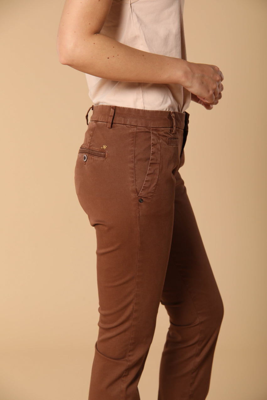 Jaqueline Archivio pantalone chino donna in gabardine curvy fit