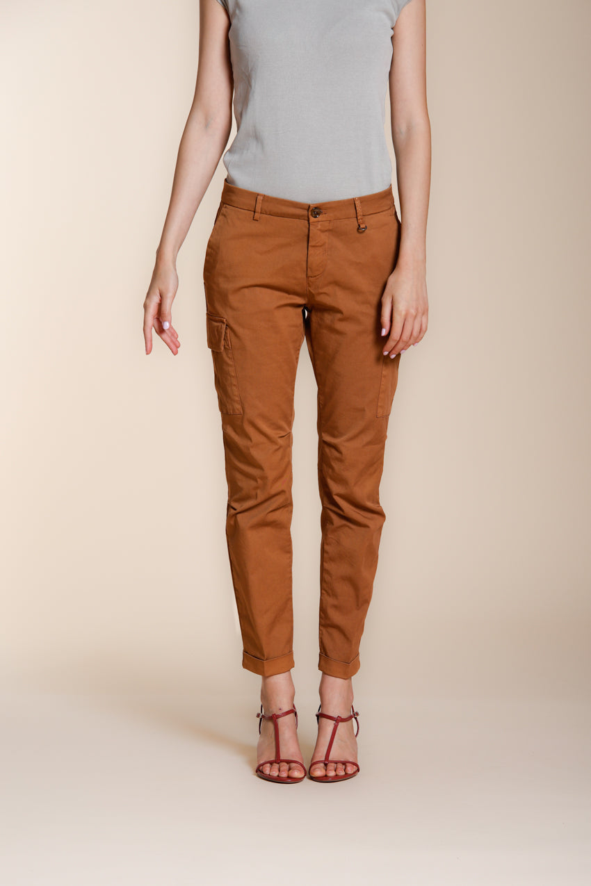 Chile City pantalone cargo donna in gabardina stretch slim fit