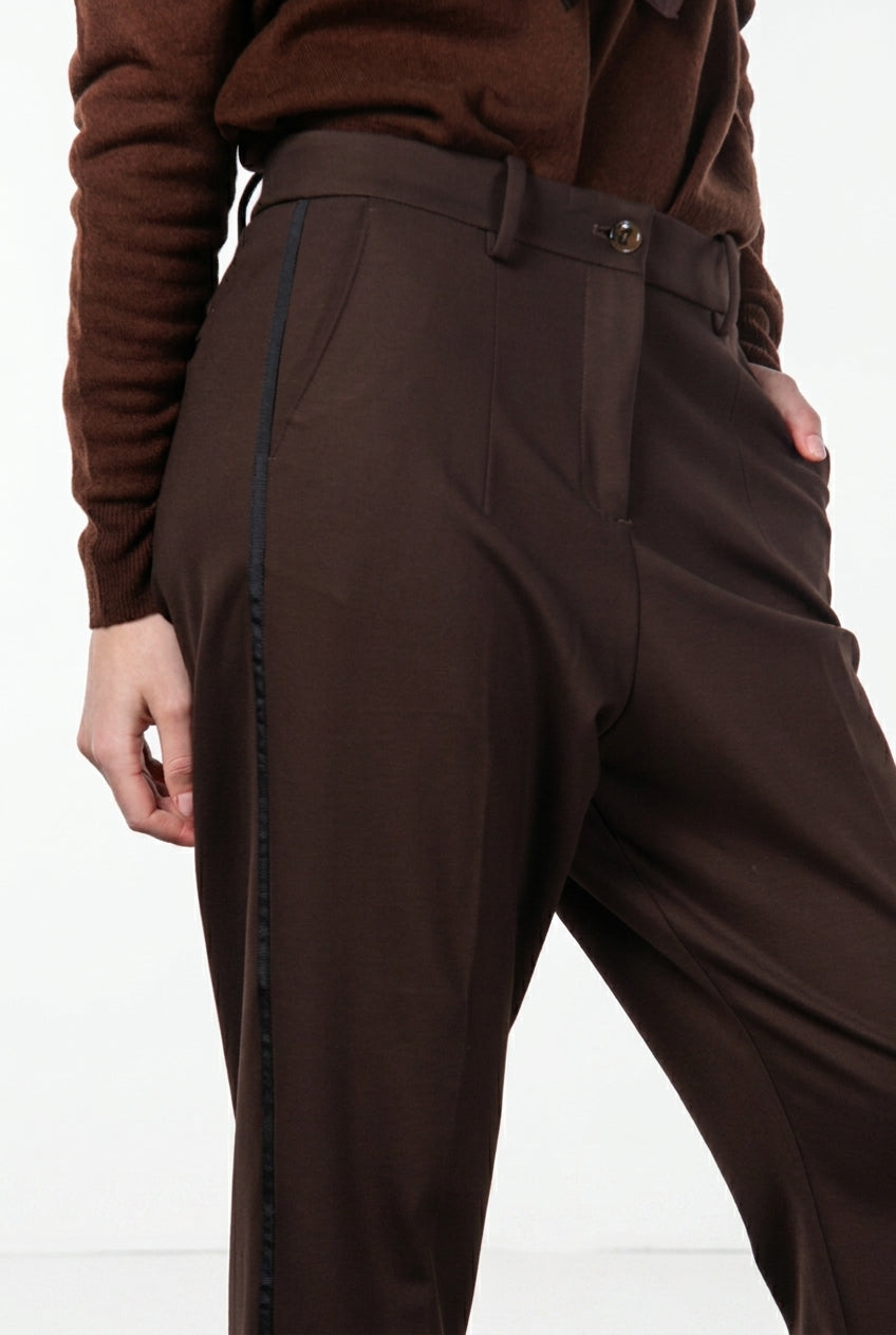 New York O Shape Chinohose für Damen aus technischem Jersey mit carrot fit