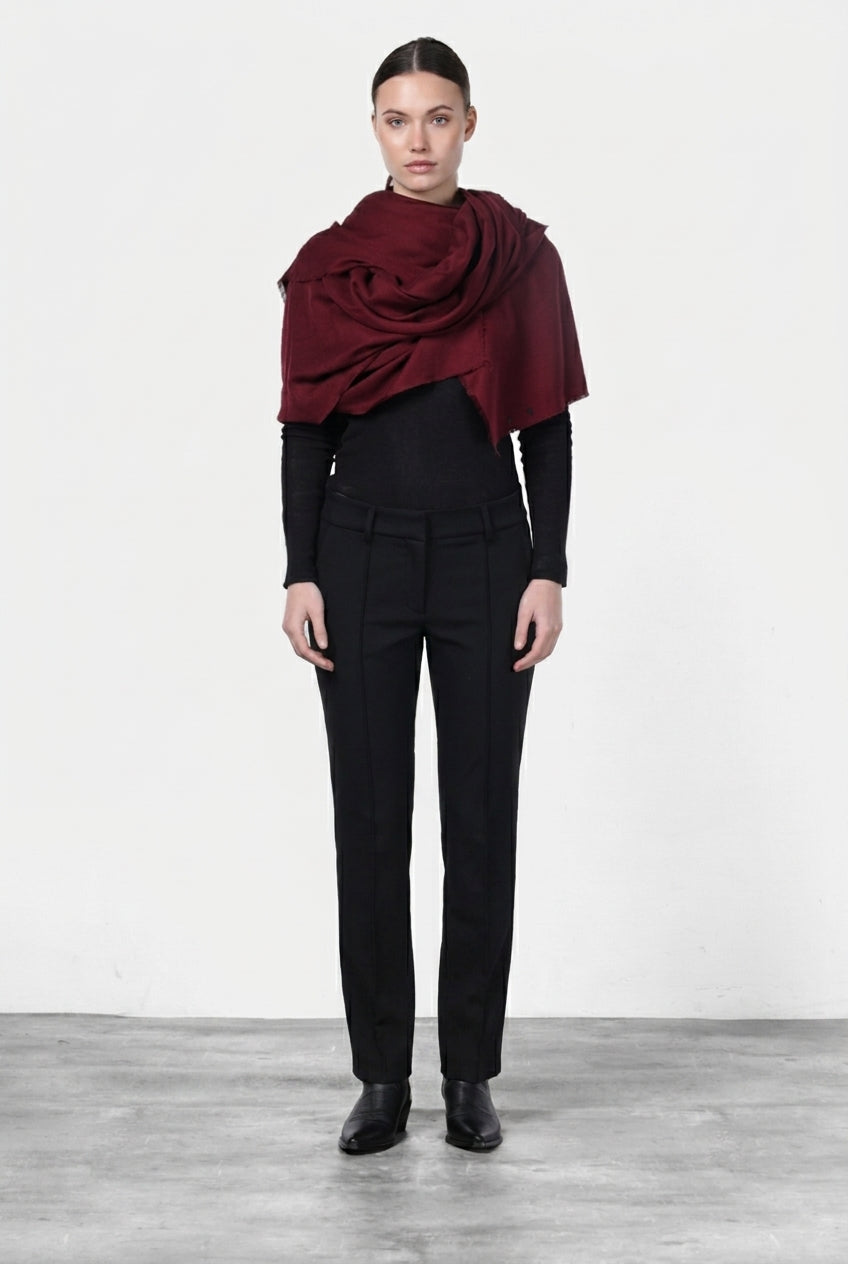 Kik Chinohose für Damen aus technischem Jersey mit slim fit