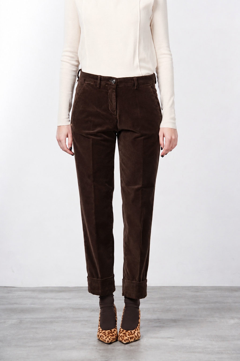 New York Carrot Chinohose für Damen aus glattem Samt mit carrot fit ①
