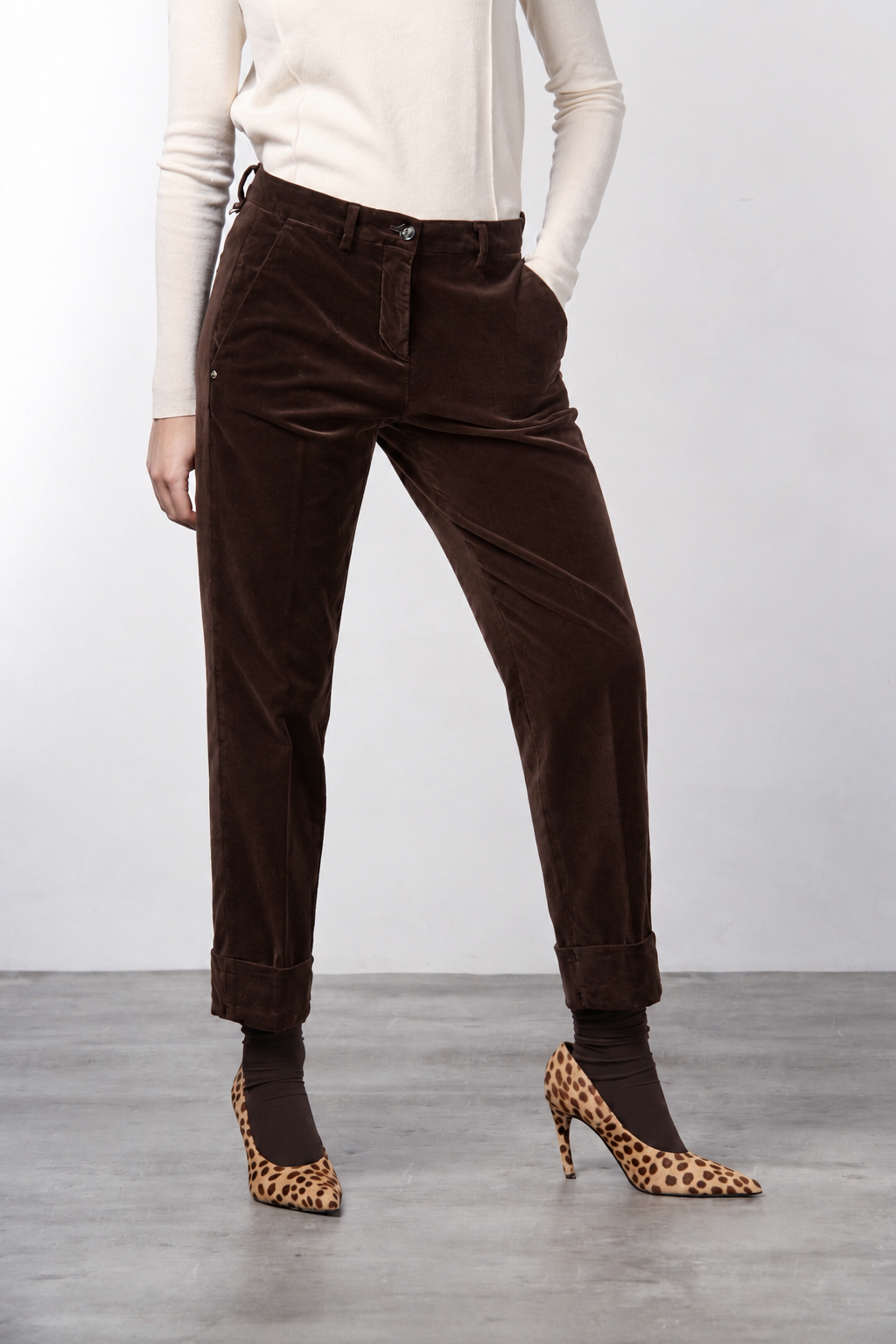 New York Carrot pantalone chino donna in velluto liscio carrot fit ①