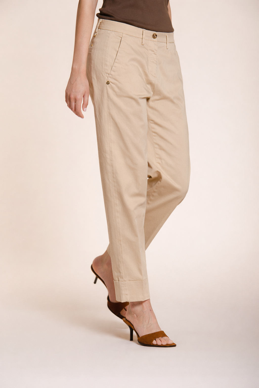 New York Carrot pantalone chino donna in raso stretch carrot fit ①