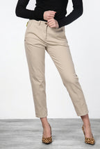 New York Carrot Chinohose für Damen aus Satin mit carrot fit ①
