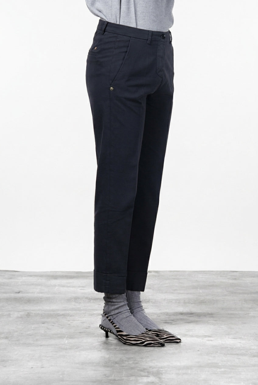 New York Carrot Chinohose für Damen aus Satin mit carrot fit ①