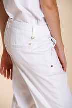 New York Carrot pantalone chino donna in raso stretch carrot fit ①