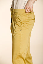 New York Carrot Hose Chino Damen aus Stretch-Satin carrot fit ①